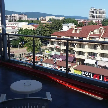 Coral Хотел 3*