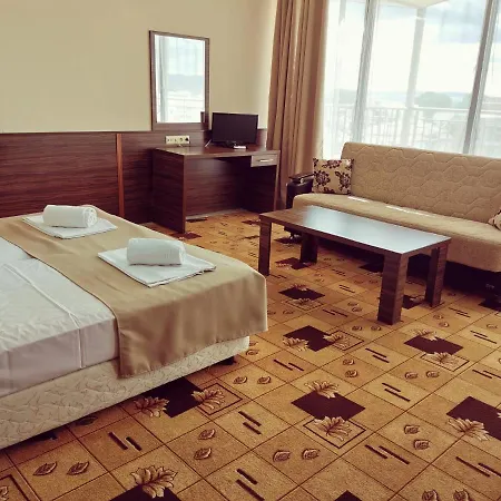 Hotel Coral 3*